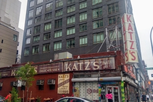 Lower East Side, Katz's Deli